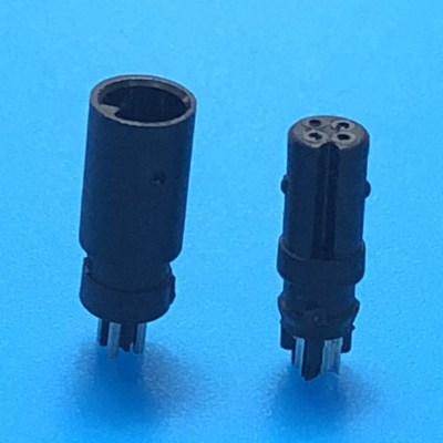 宝马4p公头汽车连接器宝马4pin母座全塑汽车4针usb端子