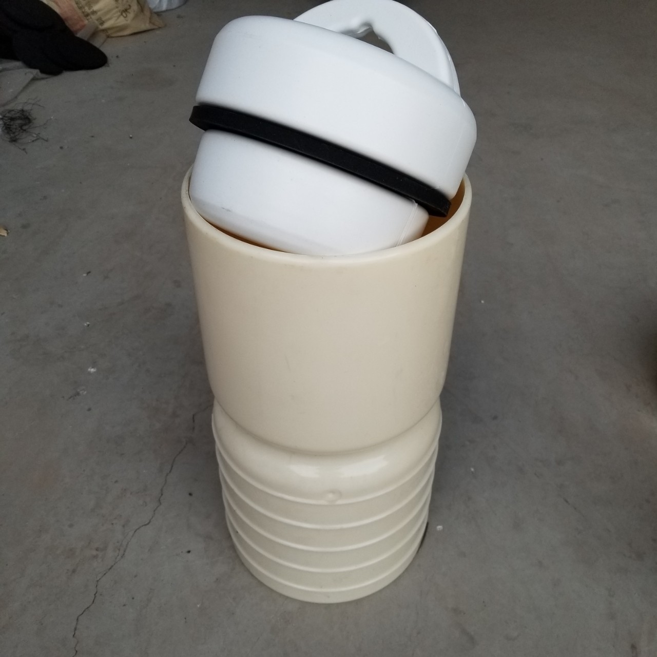 猪场用水泡粪漏粪塞专业排污设备排污阀