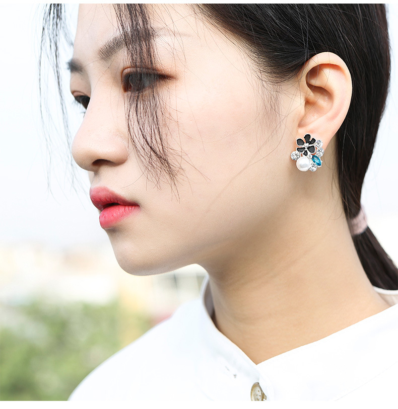 高亮珍珠镶钻水晶玻璃耳环女滴油合金饰品韩国风水钻耳饰花朵耳钉
