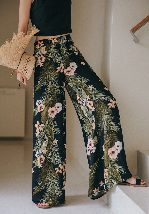 2019度假夏海边旅行欧美宽松碎花长裤雪纺阔腿花裤子女