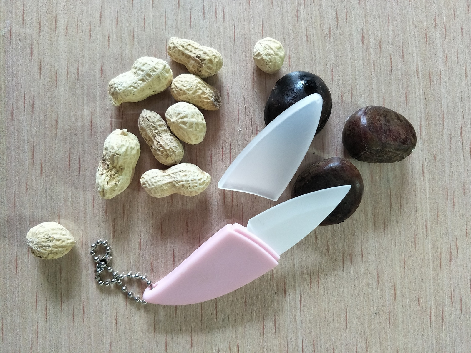 厂家源头 折叠陶瓷小刀 钥匙扣陶瓷刀多色便捷陶瓷刀水果刀削皮器