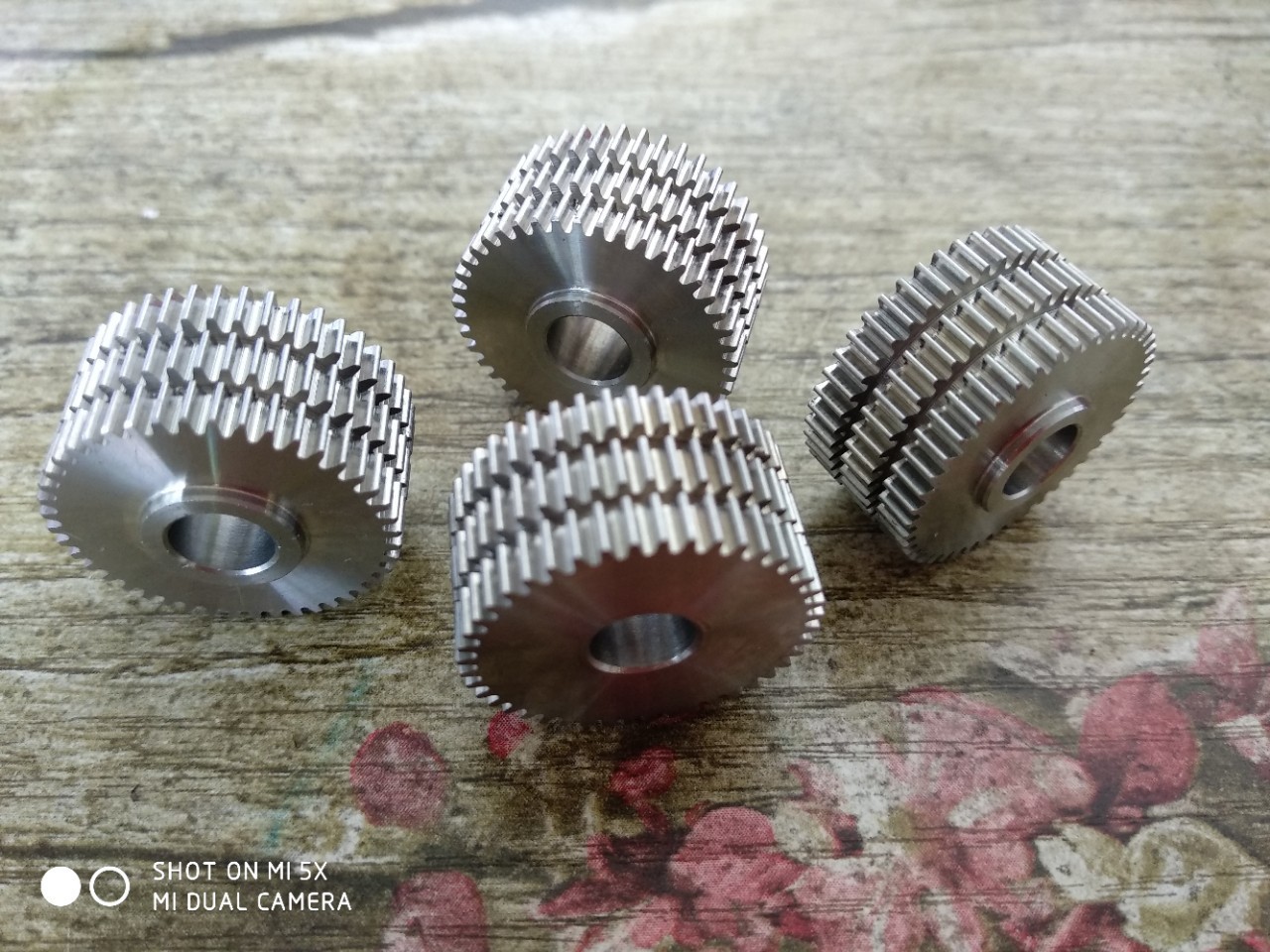 不锈钢303精密圆柱双联齿轮 小模数双层齿轮来图来样加工定做