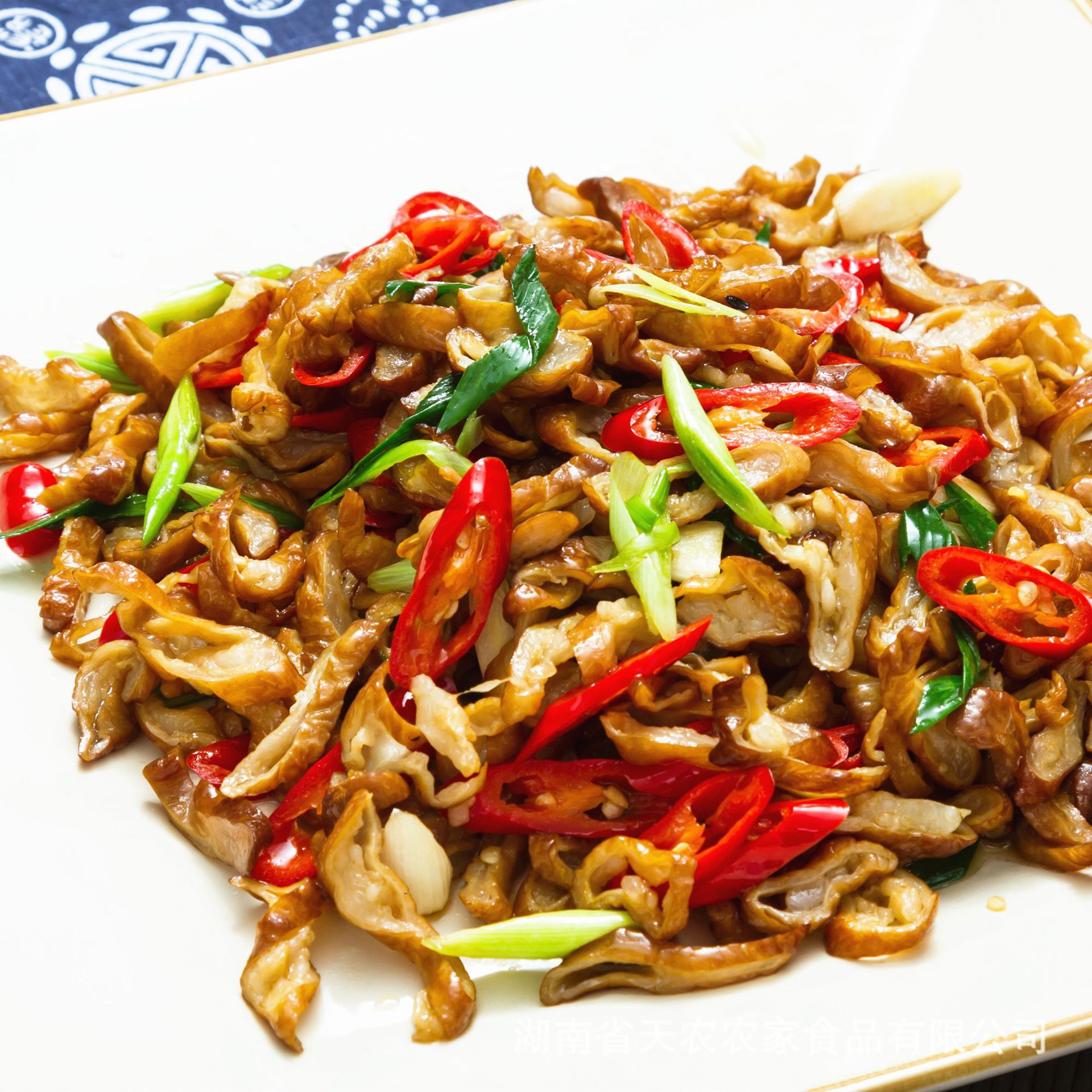 湖南土特产酒店特色菜腊肠子腊肥肠米糠烟熏低盐猪腊大肠厂家批发