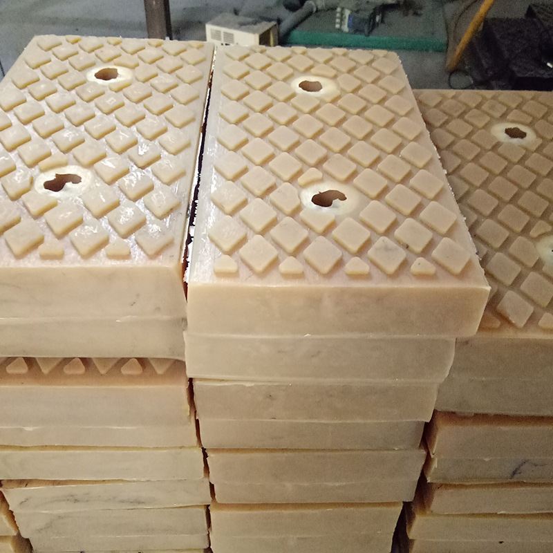 夹砖机橡胶块_夹砖机橡胶块耐高温牛筋胶块 耐磨防滑胶 - 阿里巴巴