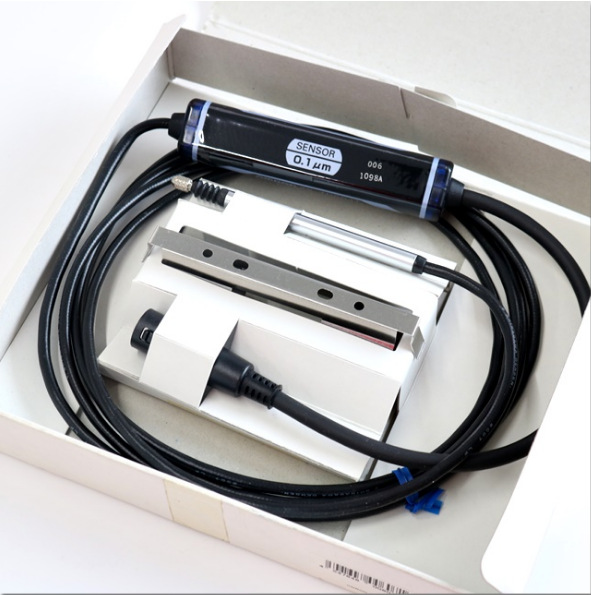 zx-tds04t供应欧姆龙智能位移传感器全新原装 日本进口