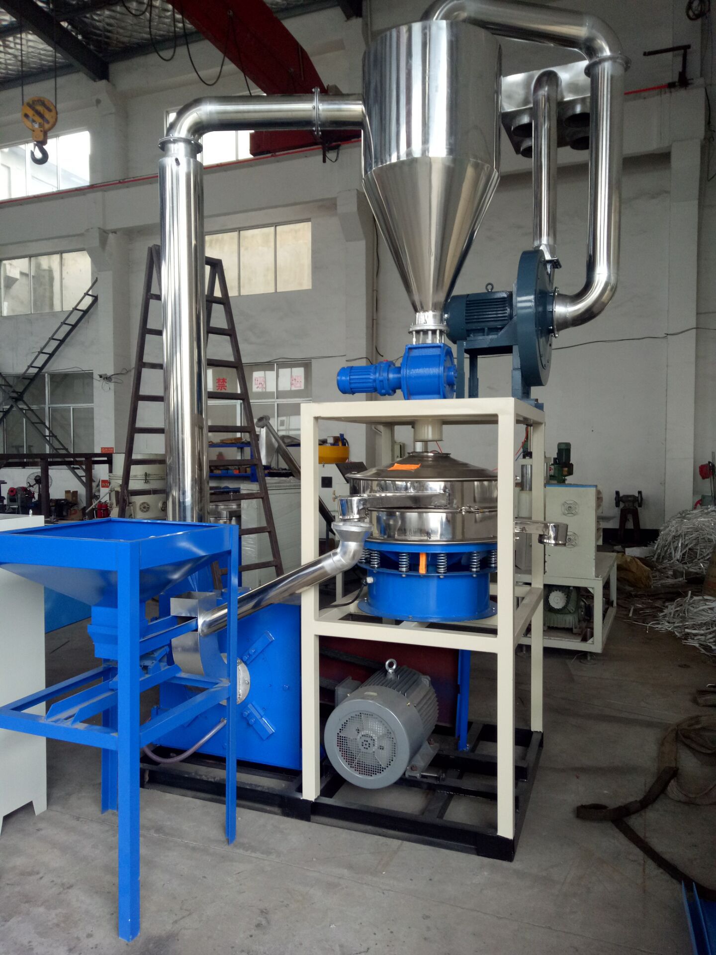 磨粉机厂家批发 pvc磨粉机 超微磨粉机 高速塑料磨粉机 价格优惠