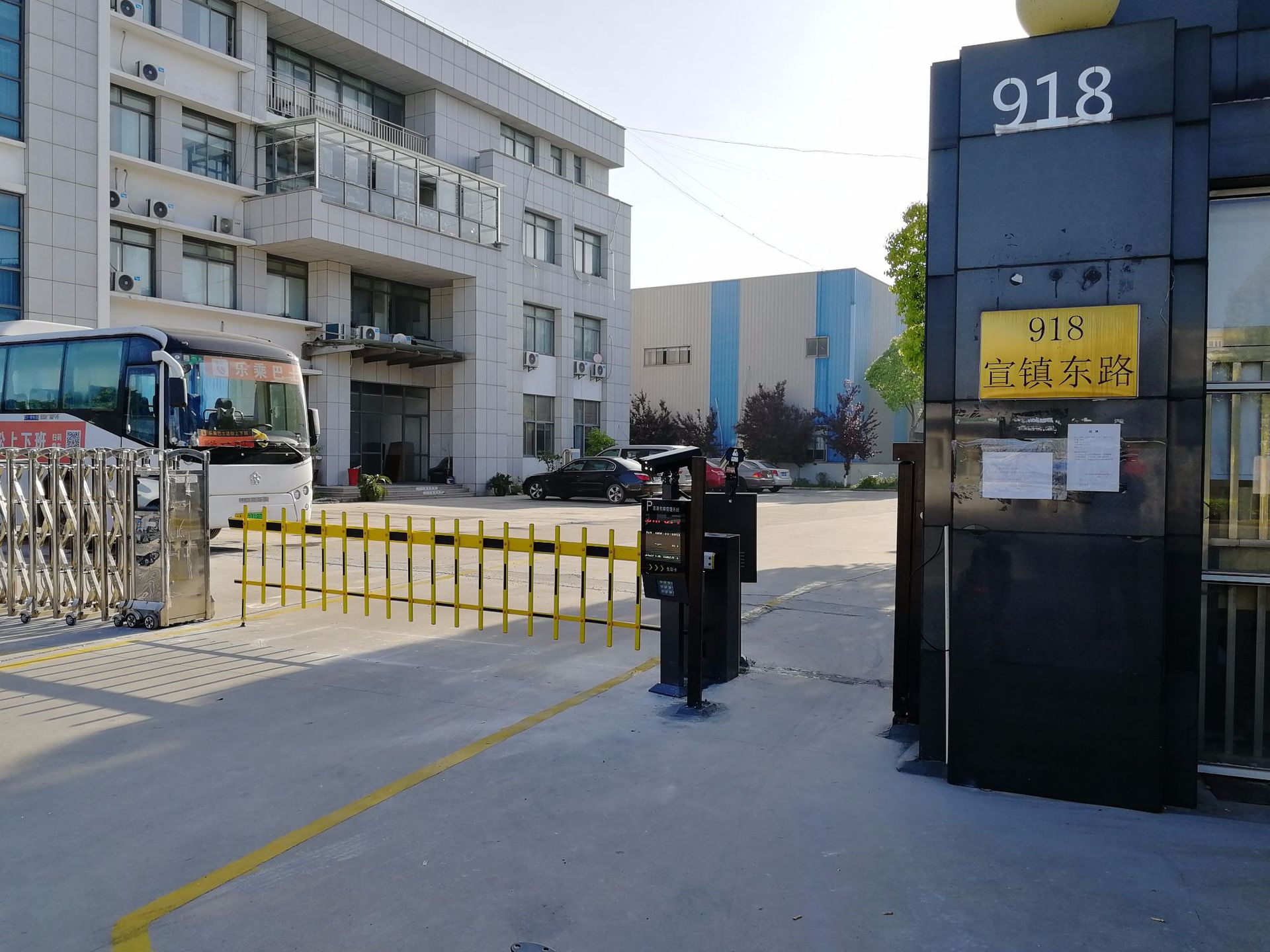 电动平移门 电动平移广告门 金属防盗 小区人行通道门 人车分流