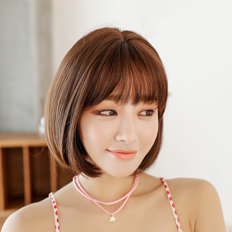 Women's Elegant Japanese Style Holiday Weekend Chemical Fiber High  Temperature Wire Bangs Short Straight Hair Wig