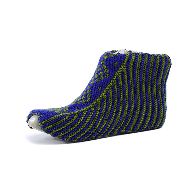 纯手工编织海绵毛线鞋面 中帮飞机帮合缝 保暖棉鞋帮面厂家批发