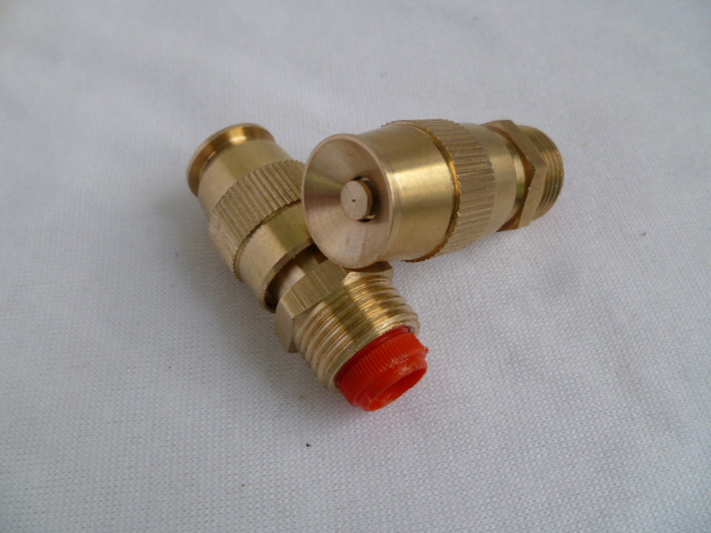 4分 可调子弹头喷头 微喷喷嘴 园艺/除尘/降温/ 园林 雾化喷头