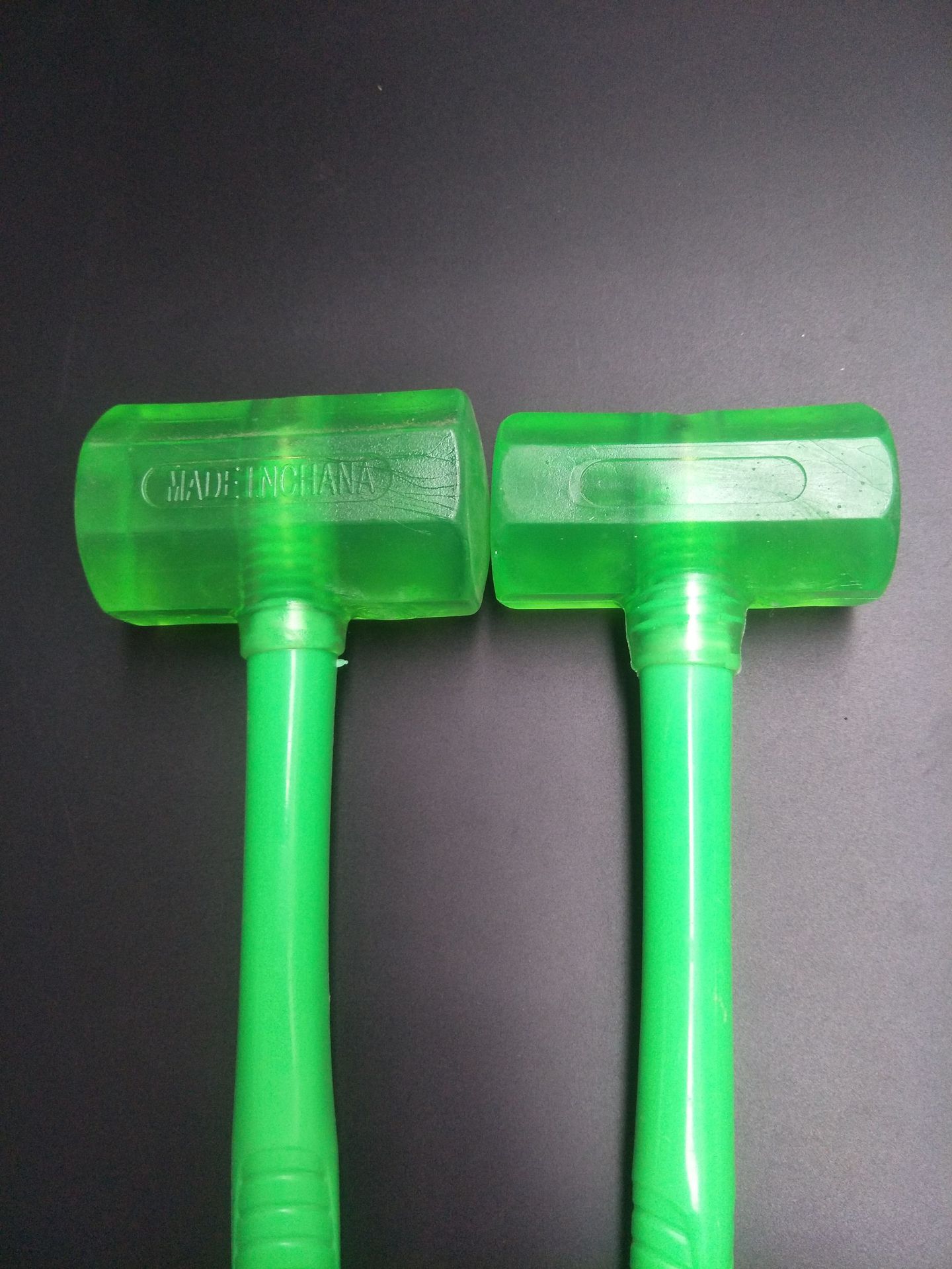 绿色塑料柄透明八角橡胶锤瓷砖安装锤子高弹力橡皮锤