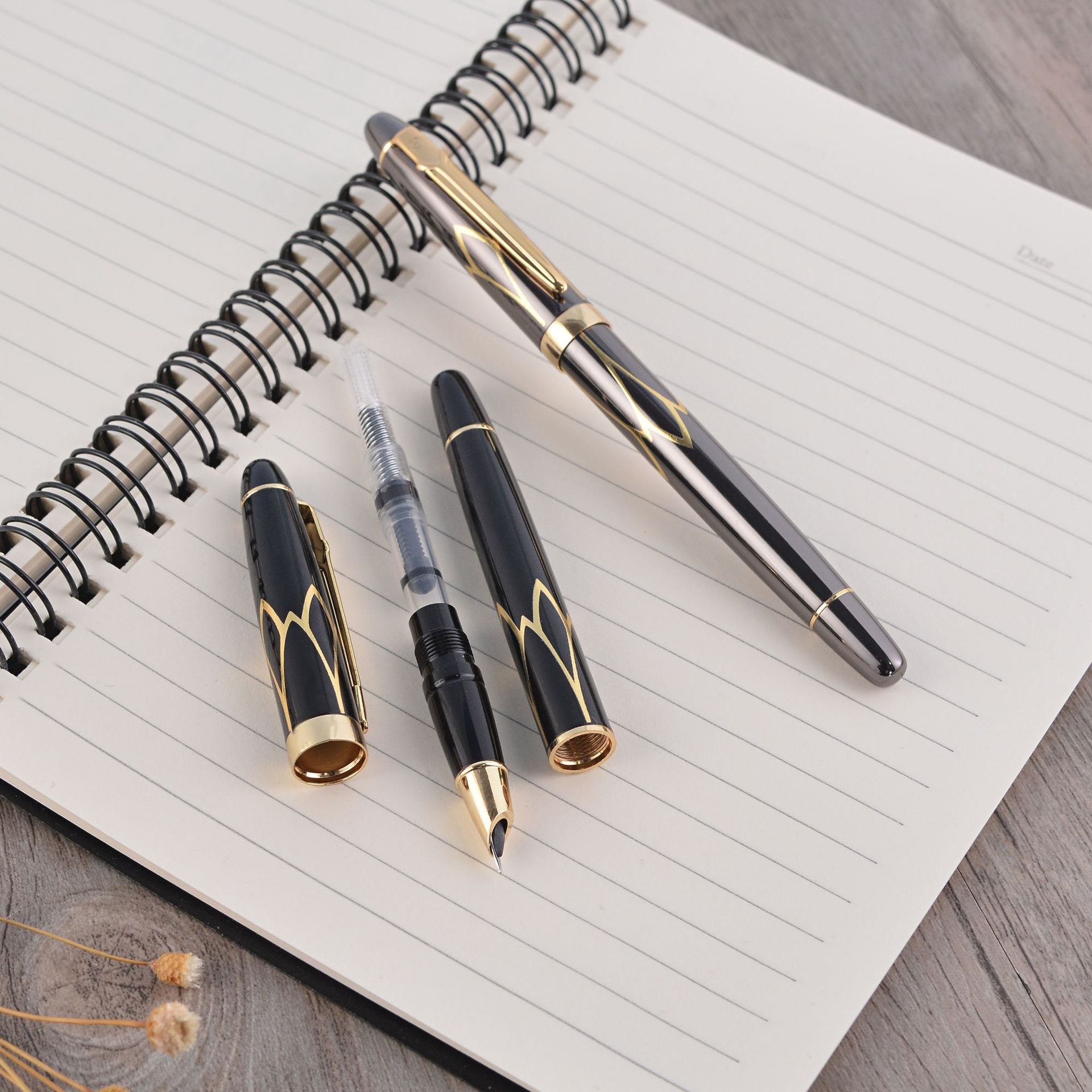 2019特细双色笔杆 金属钢笔练字办公广告礼品笔可定制logo批发