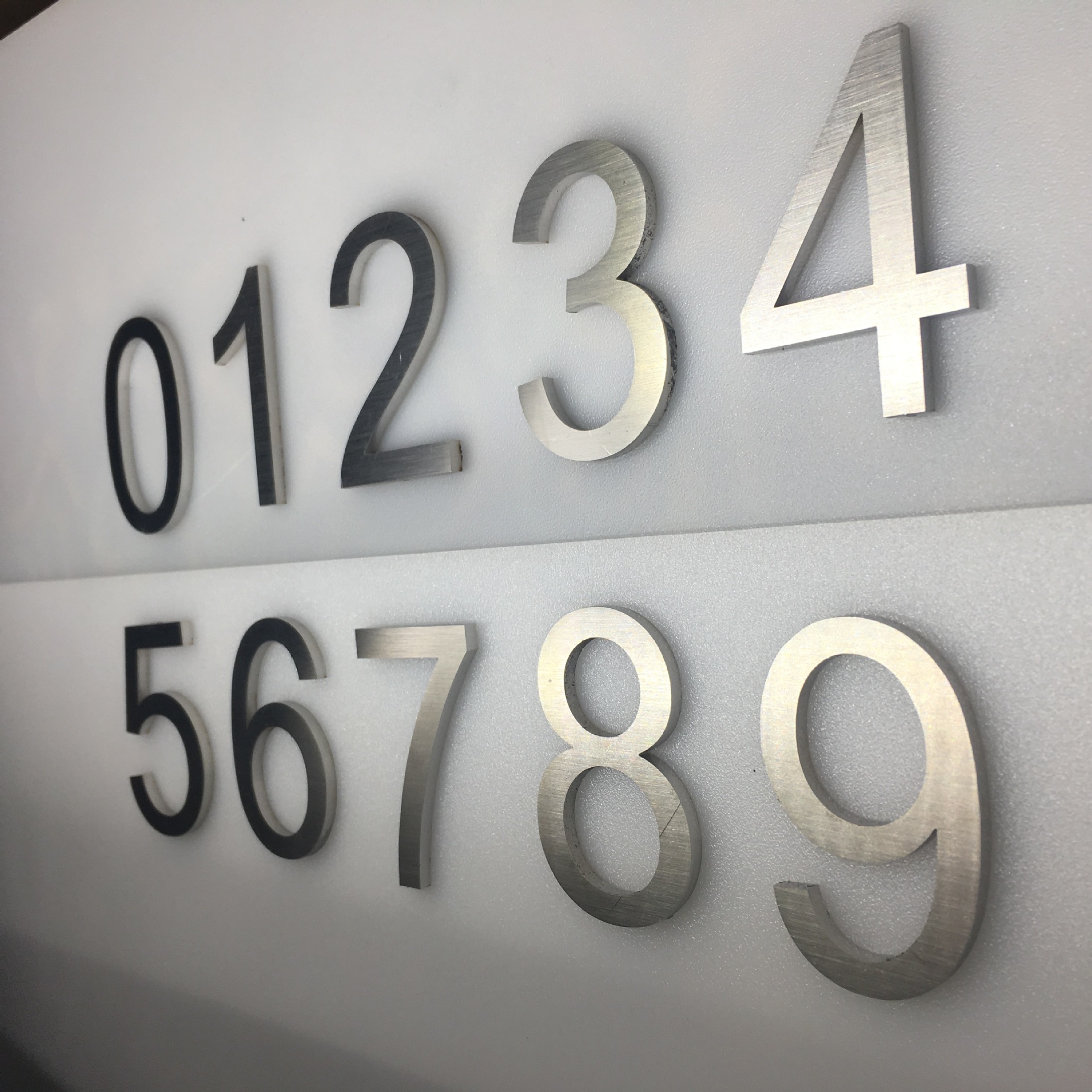 厂家现货直销酒店门牌不锈钢数字号码金属标识立体数字门牌号码