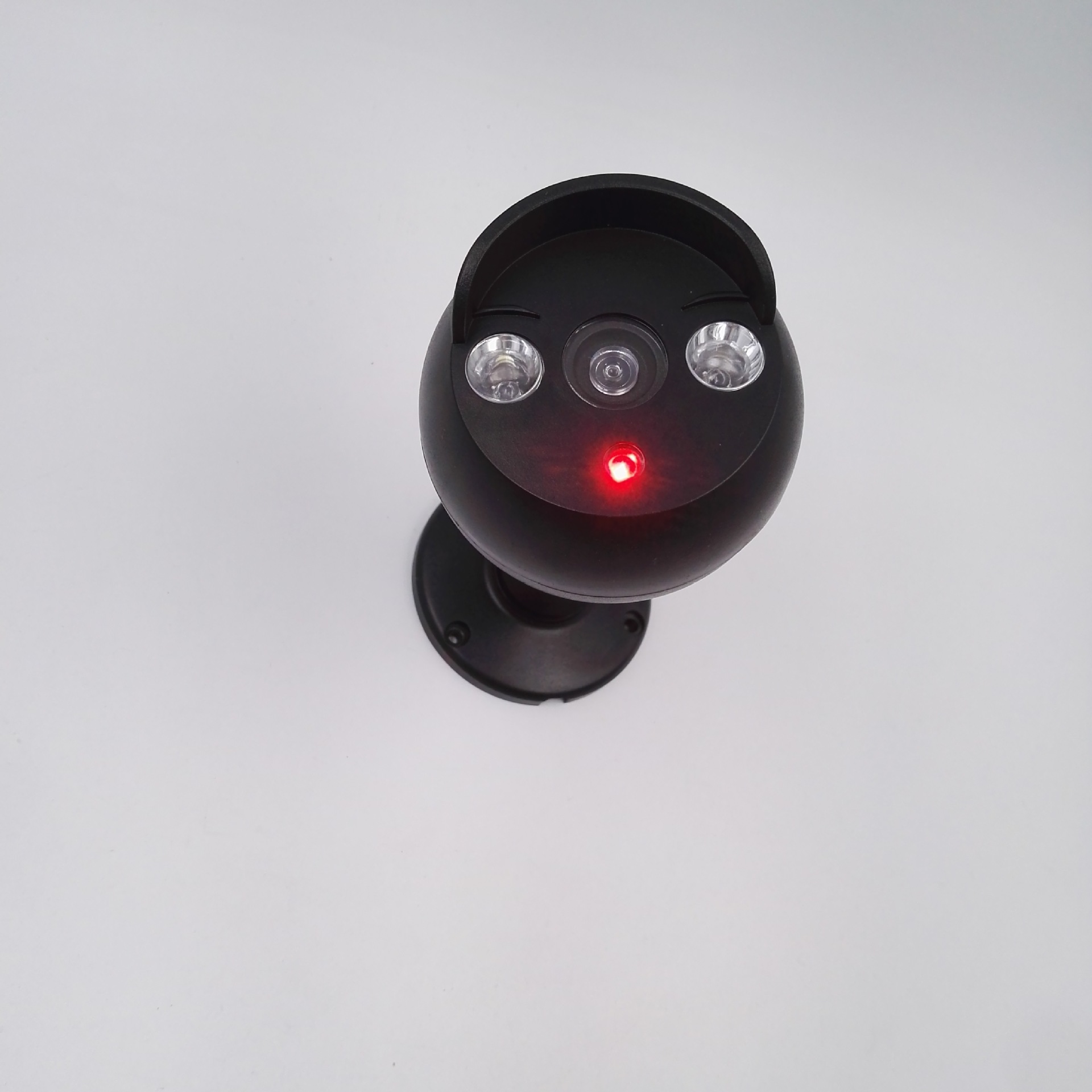 产地货源品质保障仿真摄像头监视器假监控器带灯闪烁