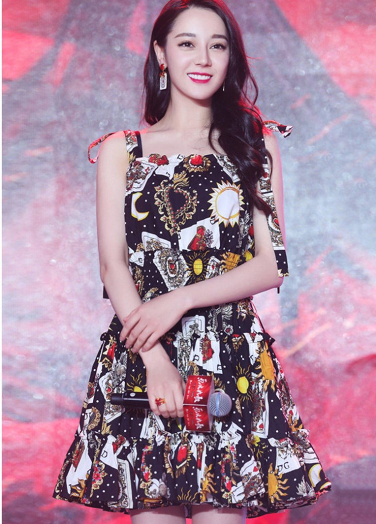 2019夏新款吊带裙明星迪丽热巴同款时尚百搭碎花雪纺连衣裙女2163