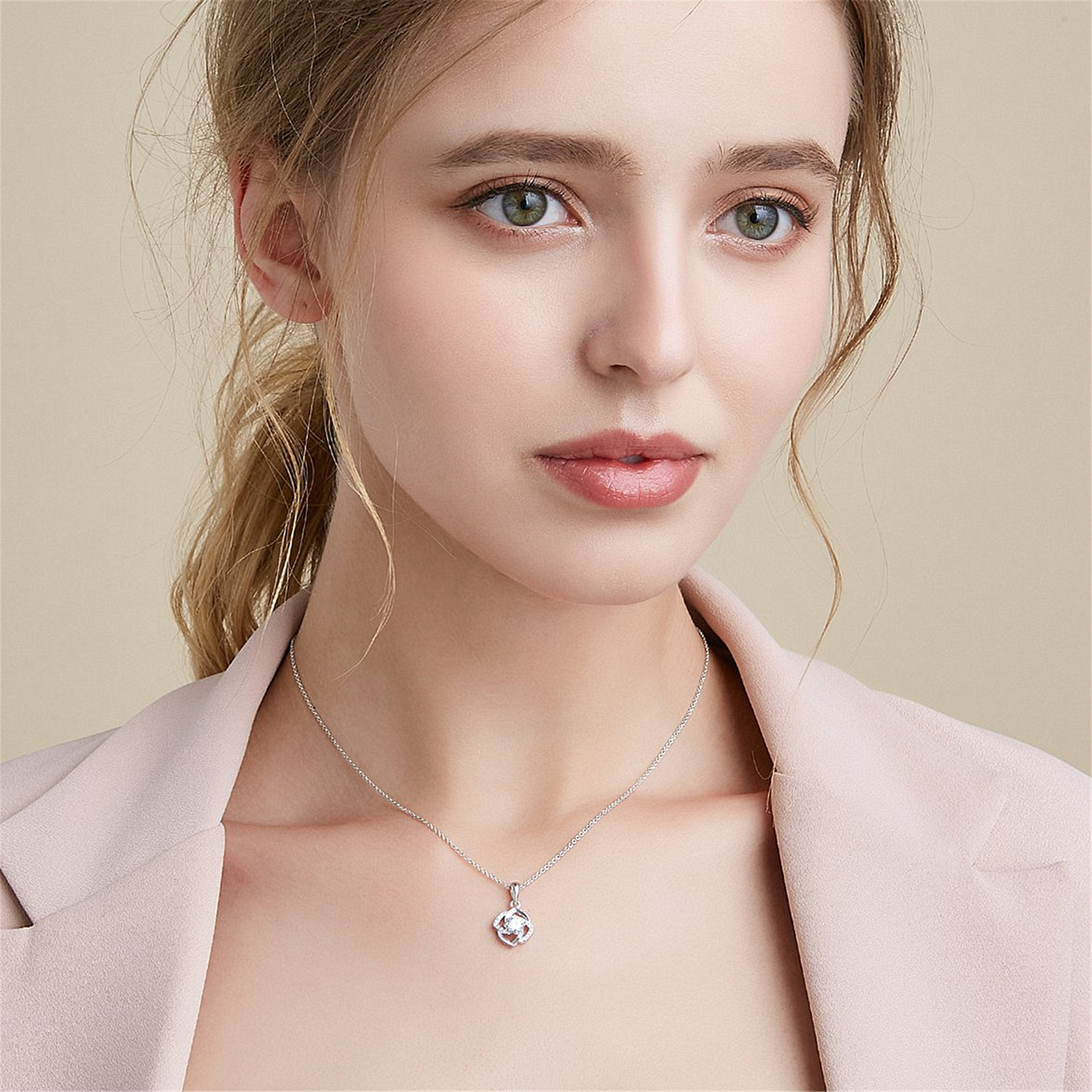 韩版时尚锁骨链简约百搭银项链气质优雅唯美花朵女士木槿花吊坠