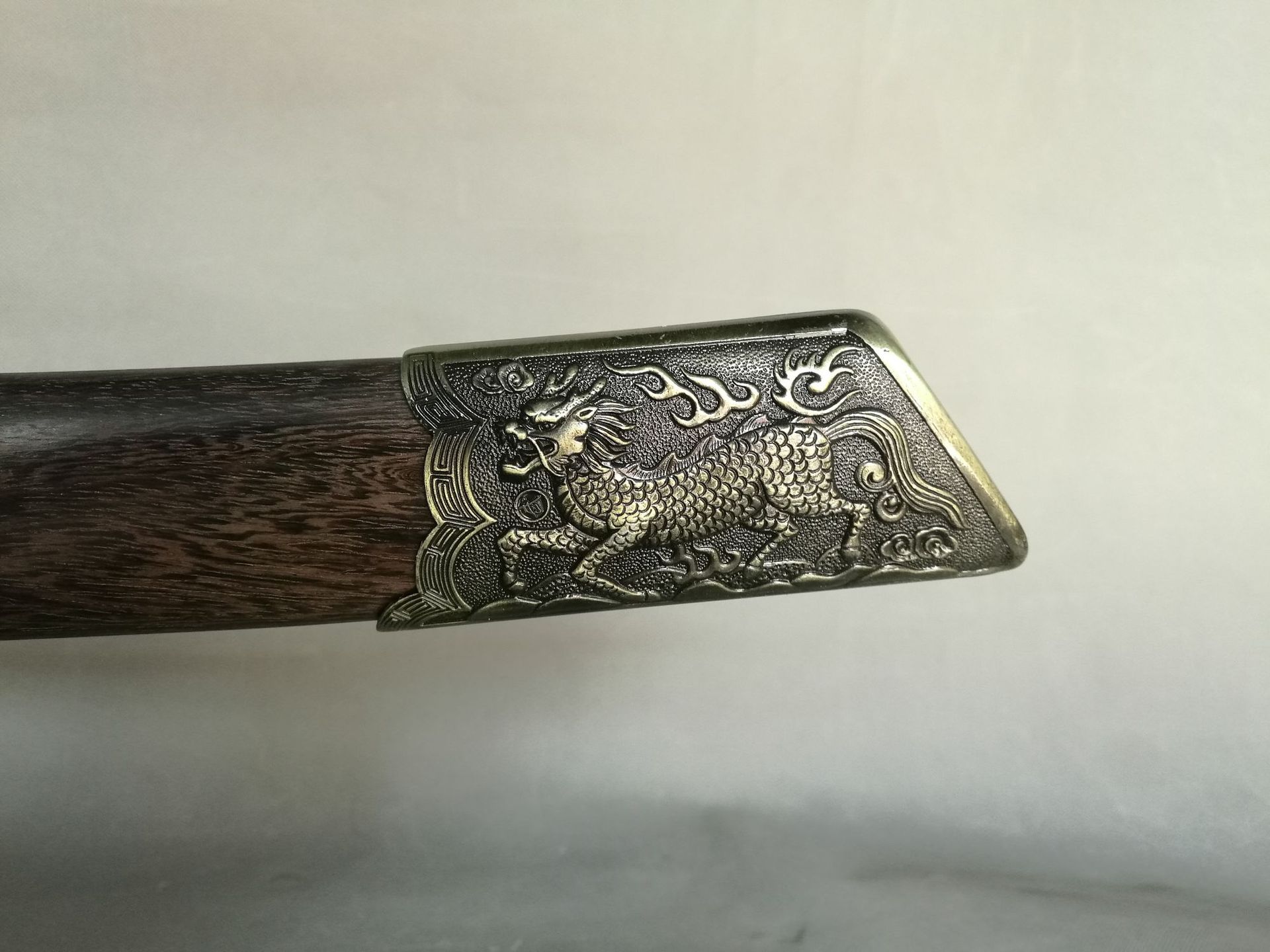 鸡翅木康熙战刀