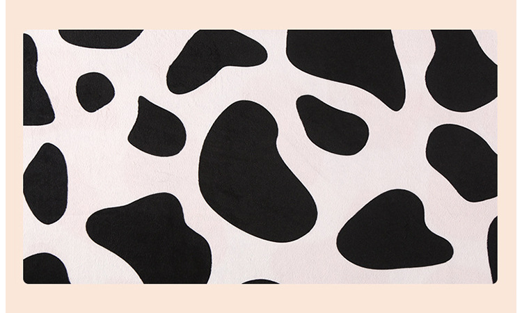 涤纶印花黑白短毛绒 可爱婴儿玩具抱枕奶牛色超柔短毛绒面料