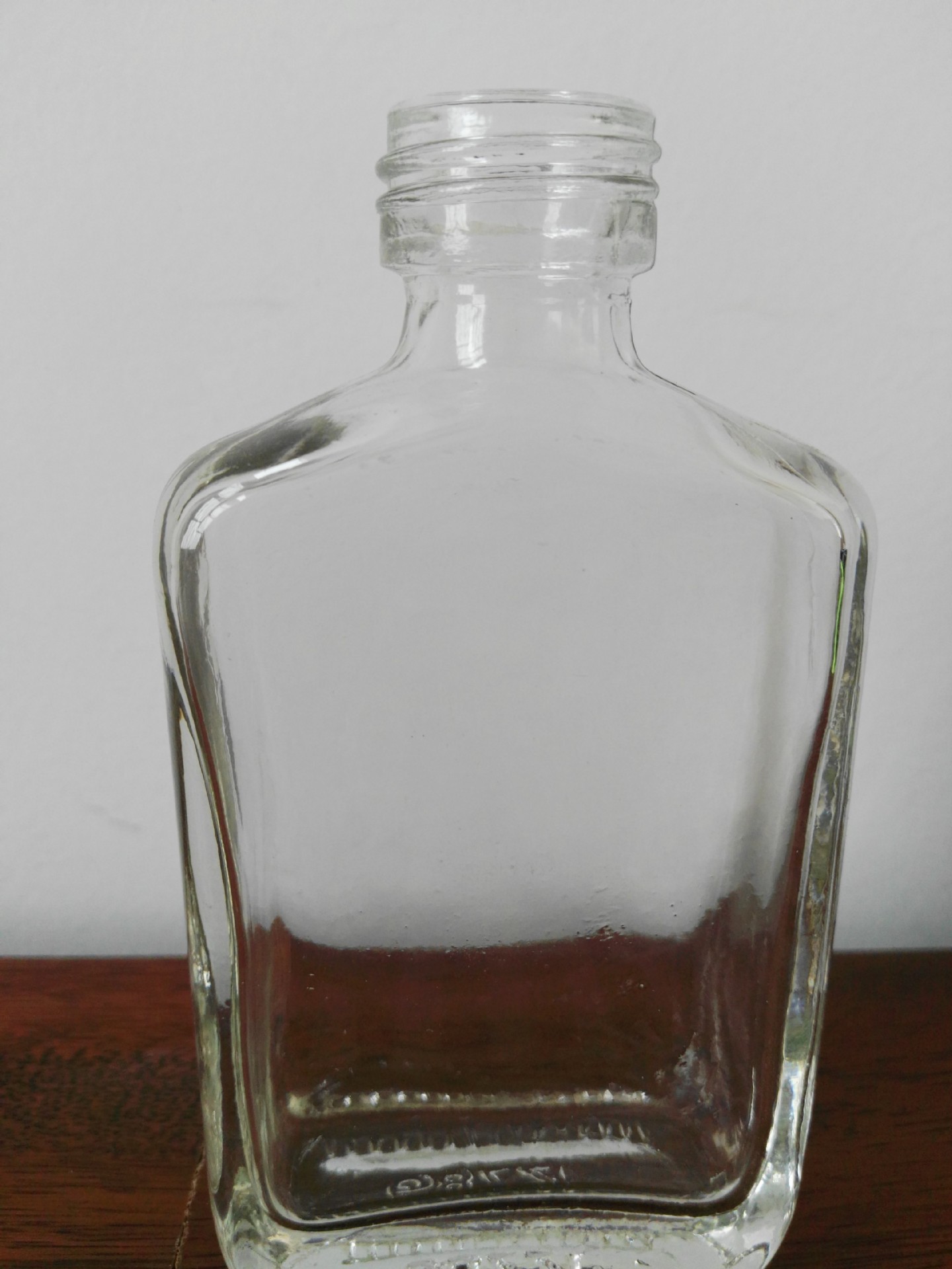 100ml125ml小酒瓶白酒瓶药酒瓶蒙砂小酒瓶扁四方小酒瓶