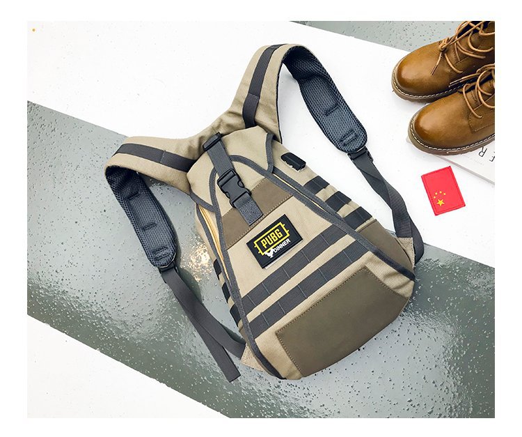 绝地户外求生运动背包吃鸡一级包军迷旅行登山包双肩超轻学生书包