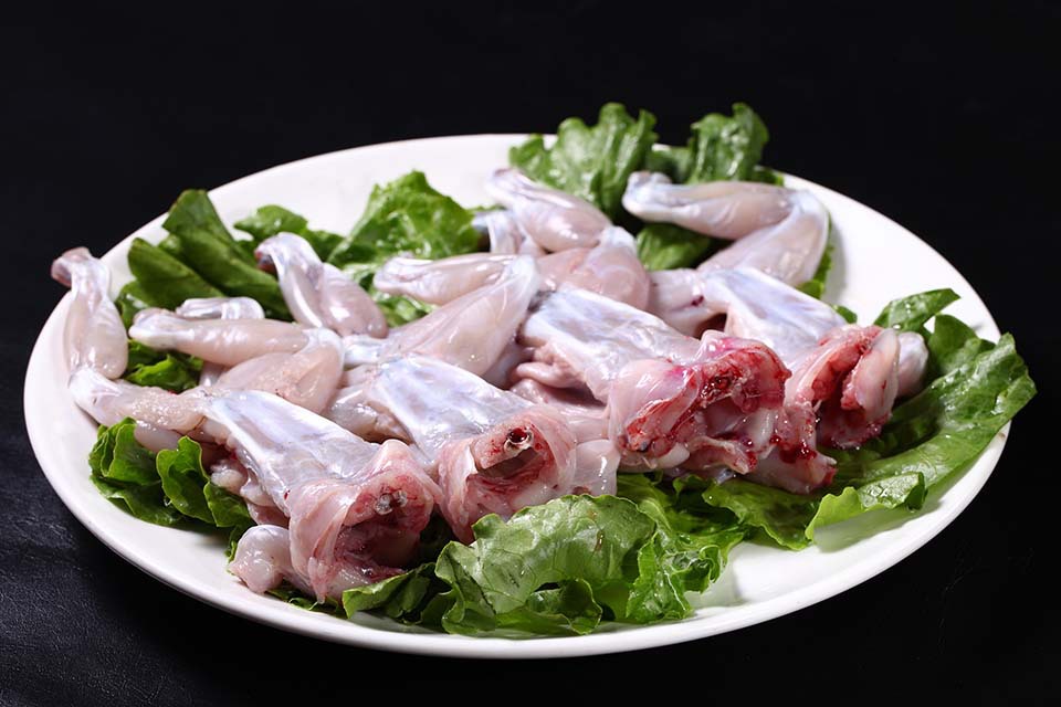 小个牛蛙 约9斤解冻5-6斤去头去脚去皮去内脏养殖田鸡 广东含运费