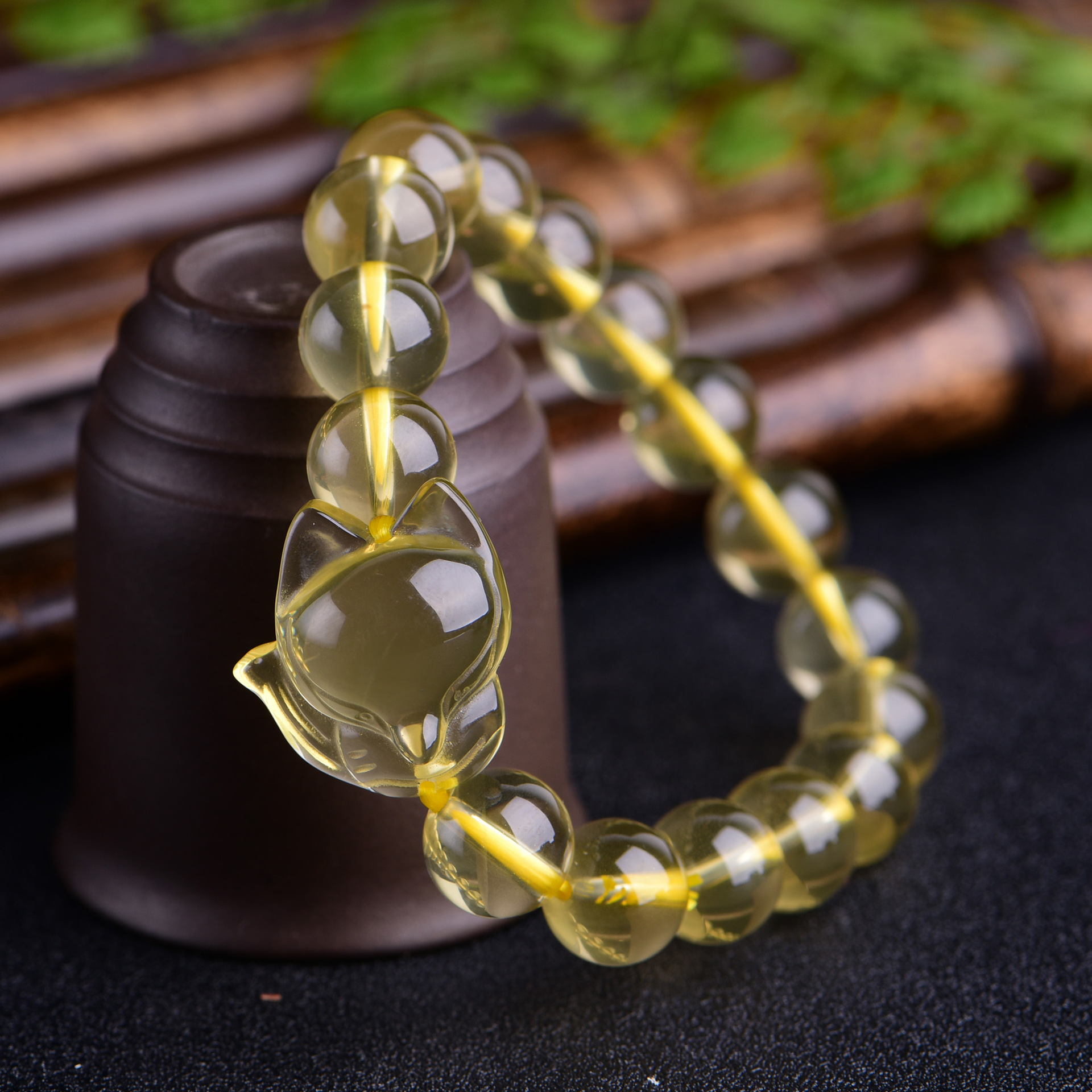 批发供应天然水晶狐狸手链黄水晶手串男女手饰天然黄狐狸东海水晶