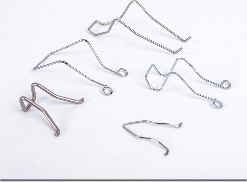 加工订做各种照明灯,汽车,摩托车大灯灯座卡簧
