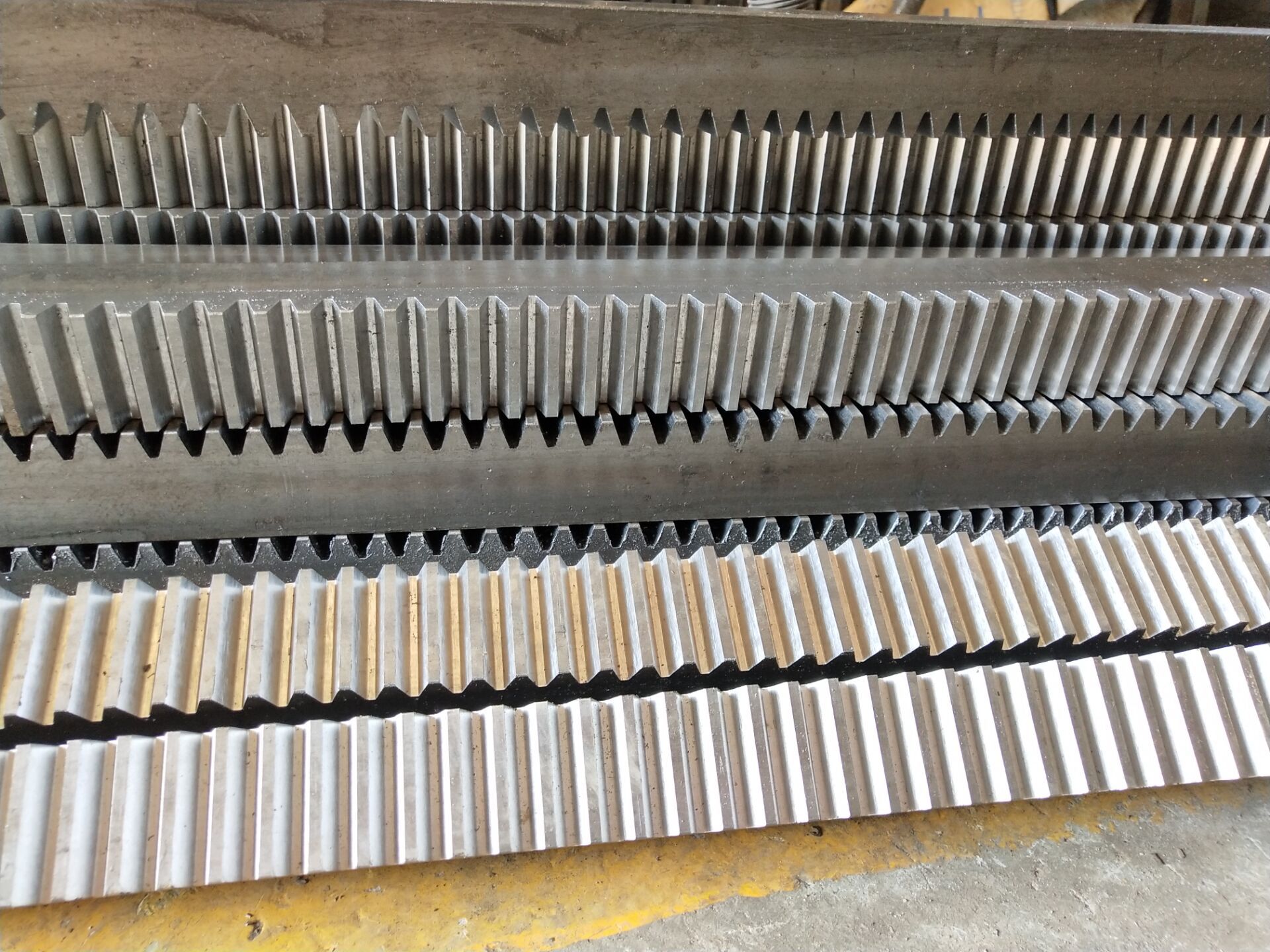 5模金属45钢齿条 加工定做齿条齿轮 厂家直销 非标定做