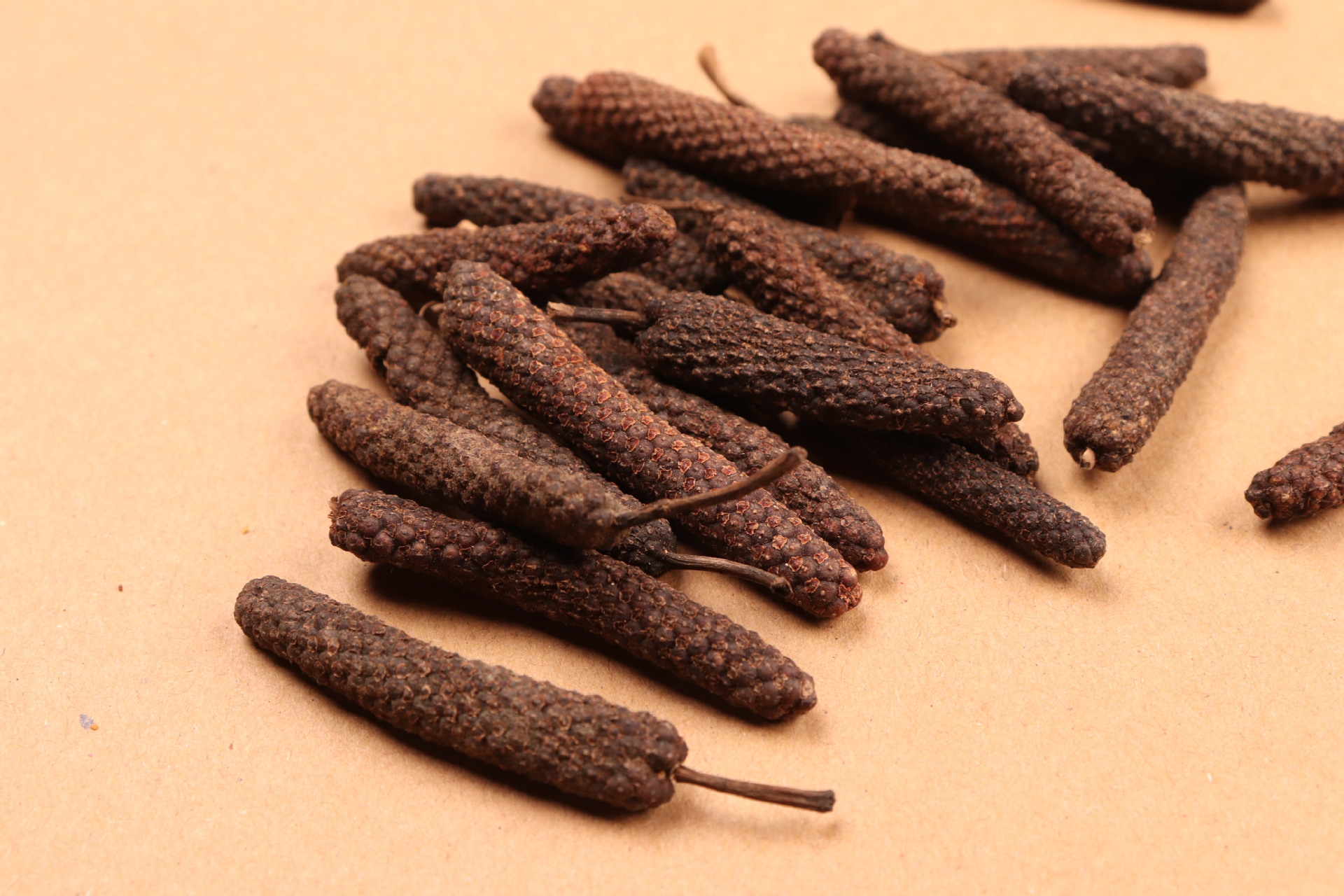 荜拨批发 无硫熏荜菝优质散装500g中药材毕泼荜茇 现打现磨荜拔粉