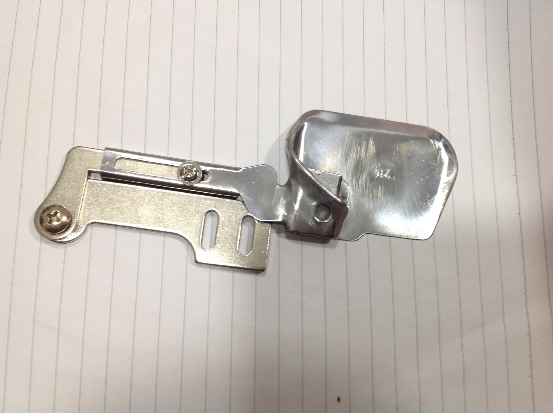 捆条有分厚薄,分有无弹性,所以很多拉筒只能针对面料来定做才能好用