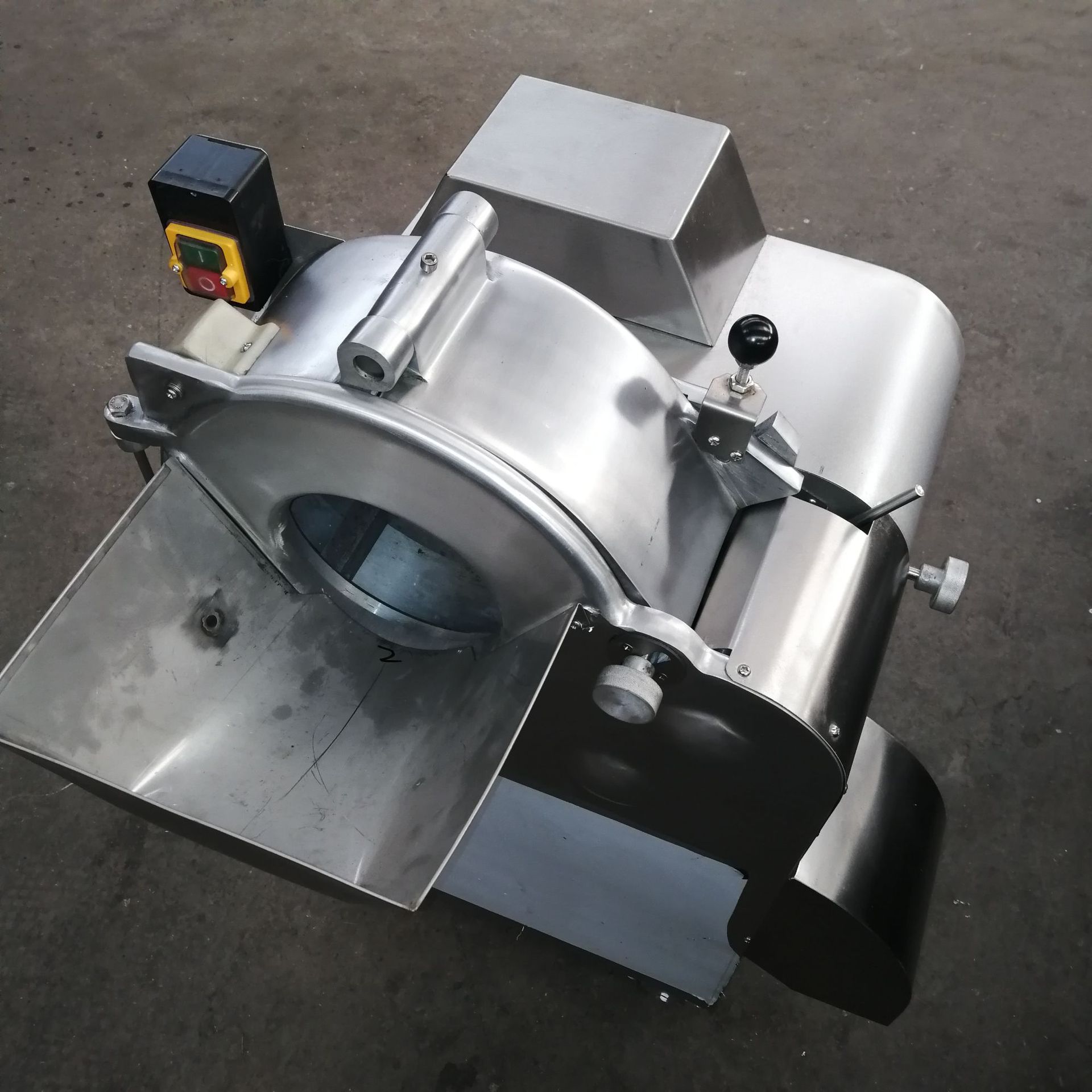 供应批发土豆切丁机 专用咸菜切丁机 黄瓜切丁机