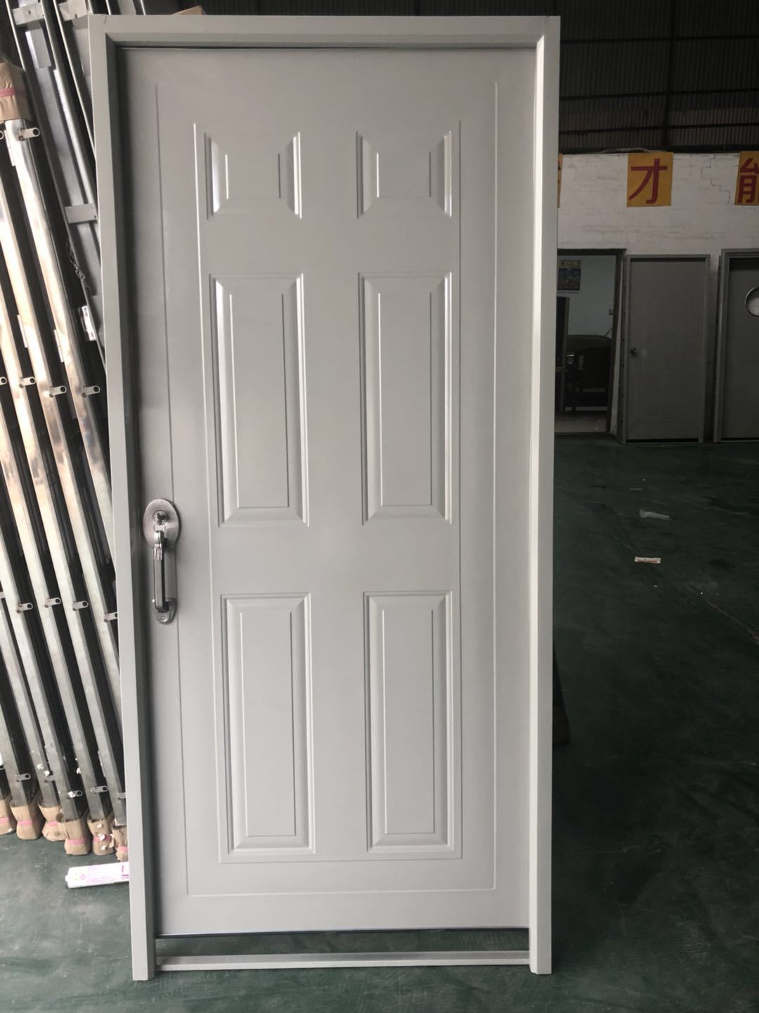 厂家定制电解室内门 特价钢质门 工程铁门 临时安置房门 大量现货