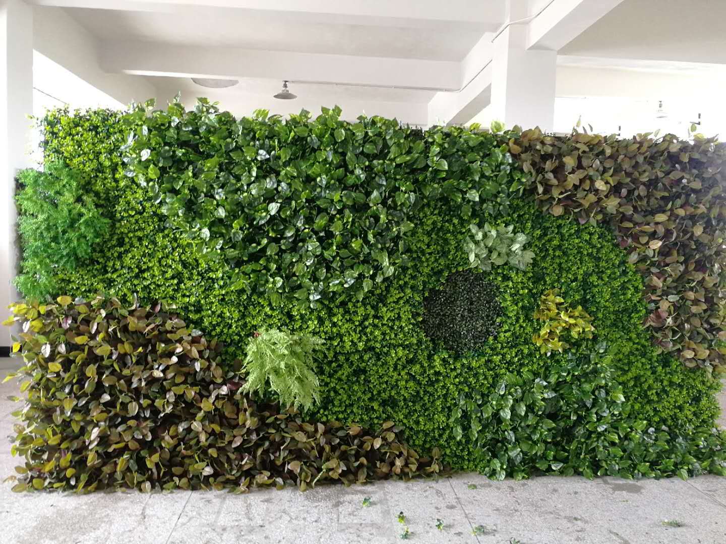 商场装饰绿化仿真植物墙 防火植物墙 场地布景绿植植物配材
