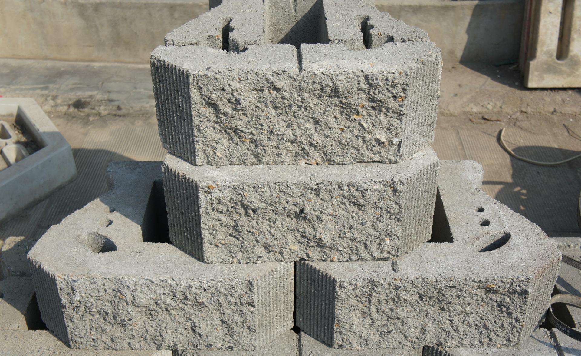 挡土砖 护坡砖 砌块 混凝土干垒式挡土墙,挡土砌块 北京东四砖瓦