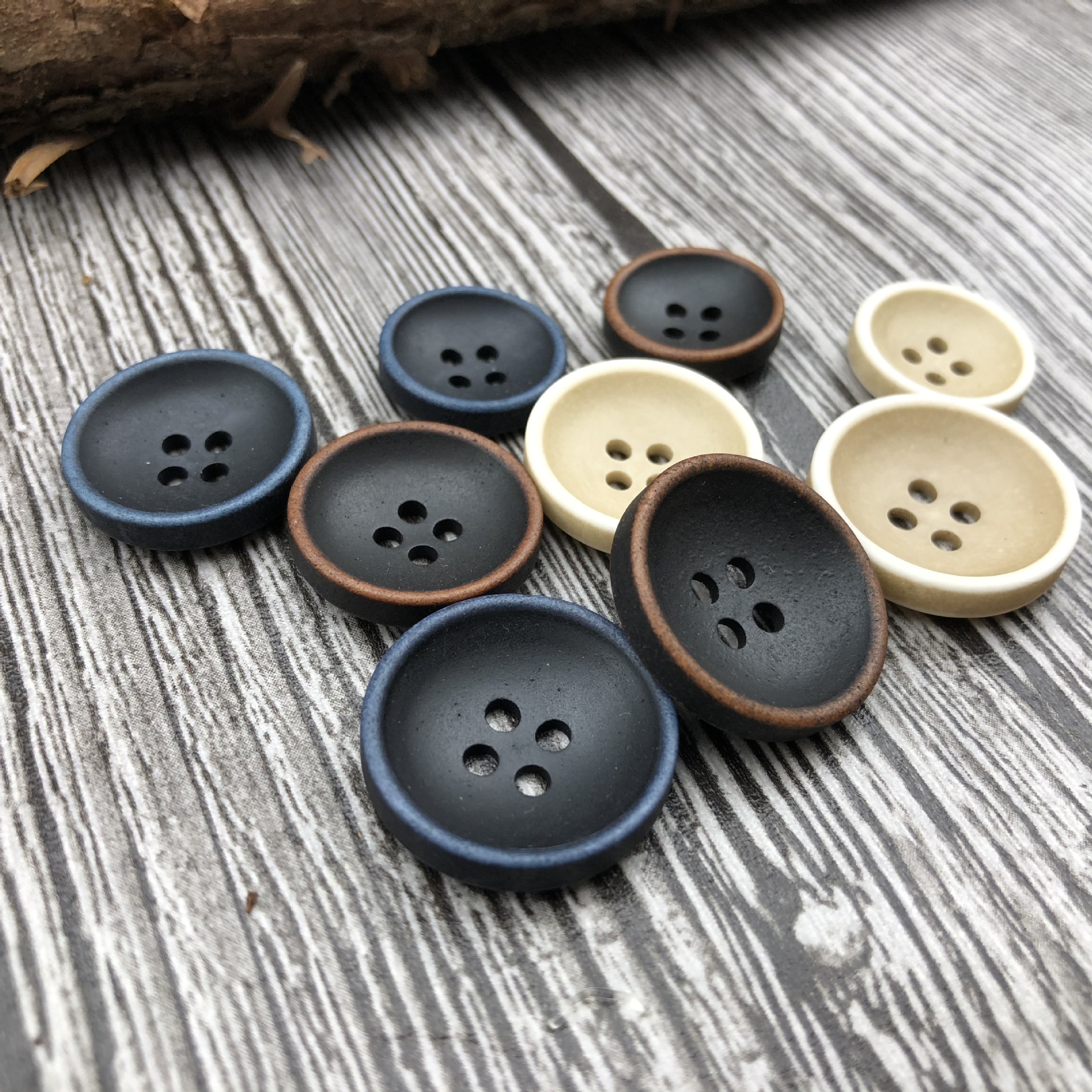 厂家直销树脂扣四眼碗型磨砂复古大纽扣男女士风衣西装裤扣现货