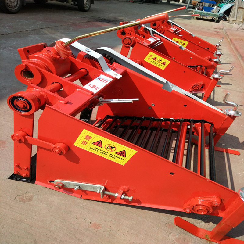 现货多功能小型挖土豆机手扶带动薯类收获机全自动挖地瓜洋芋机