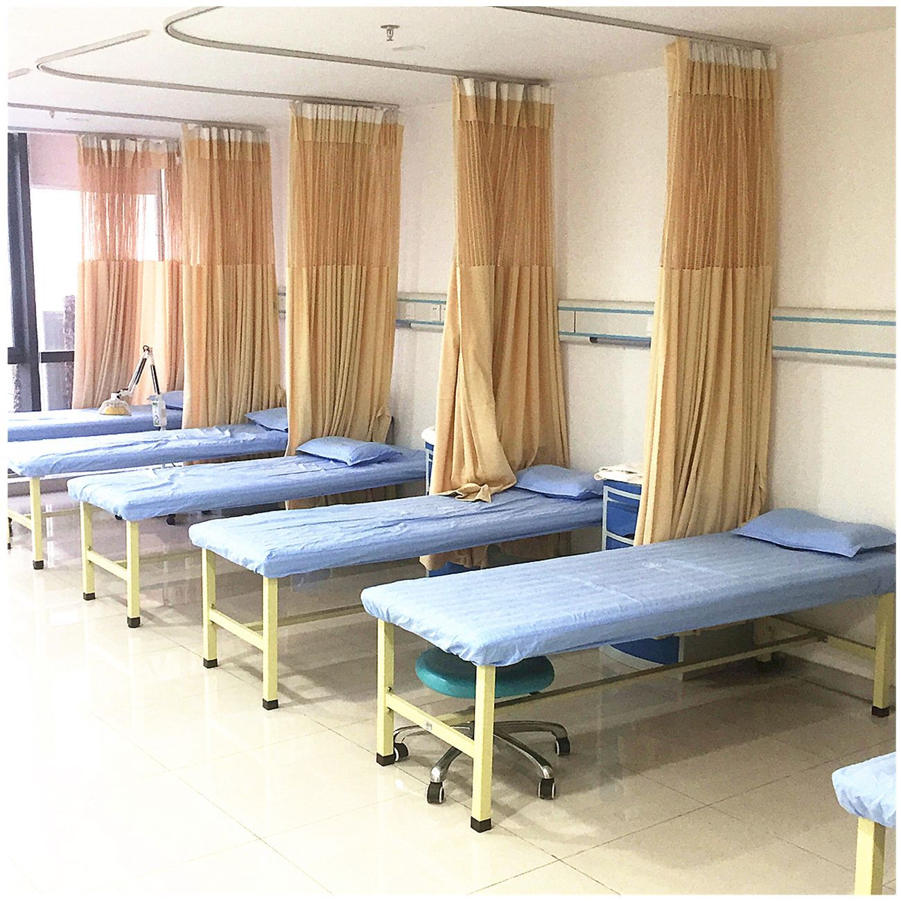 铠纶厂家直销 永久阻燃医用隔帘 医院工程床位防火隔断帘