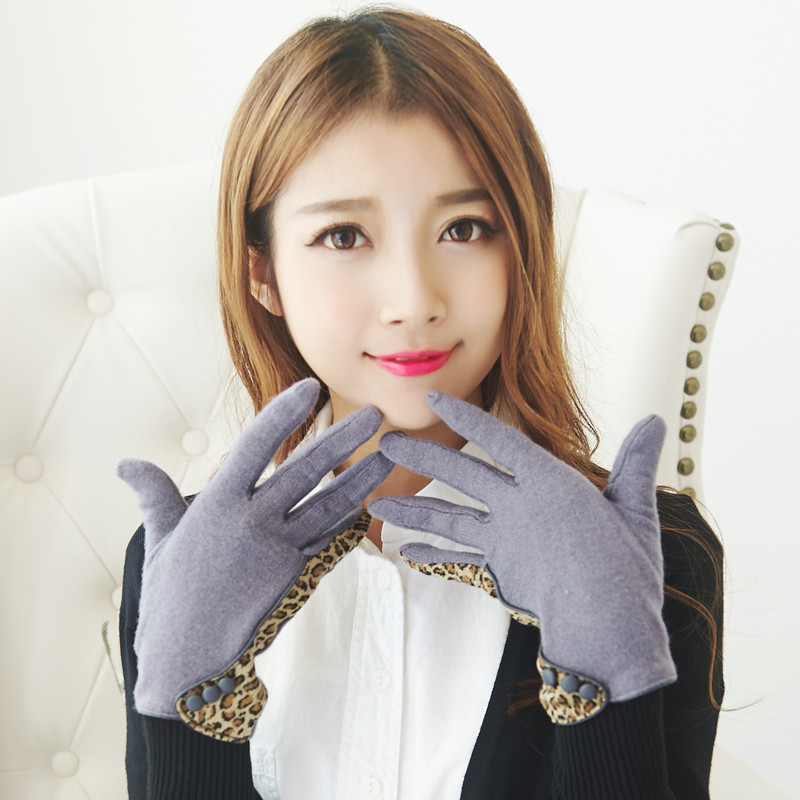 外贸复古豹纹扭扣手套经典女士羊毛手套秋冬开车保暖显瘦分指手套