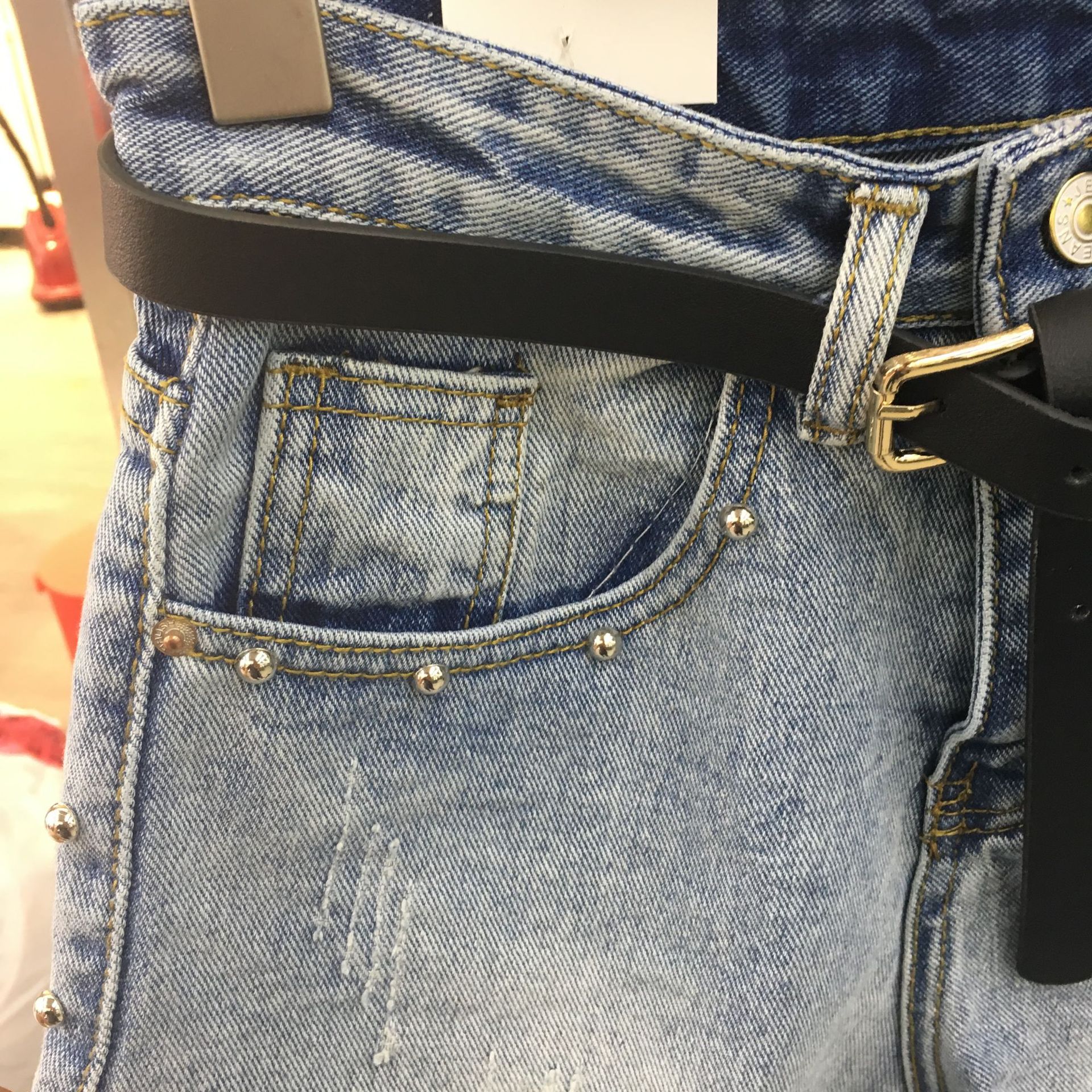 夏季新款韩版高腰个性铆钉磨破毛边牛仔裤潮