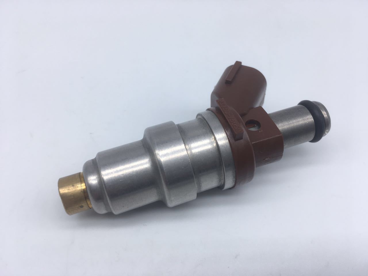 适用丰田普拉多霸道2700 3rz发动机喷油嘴总成23250-75050 rzj95