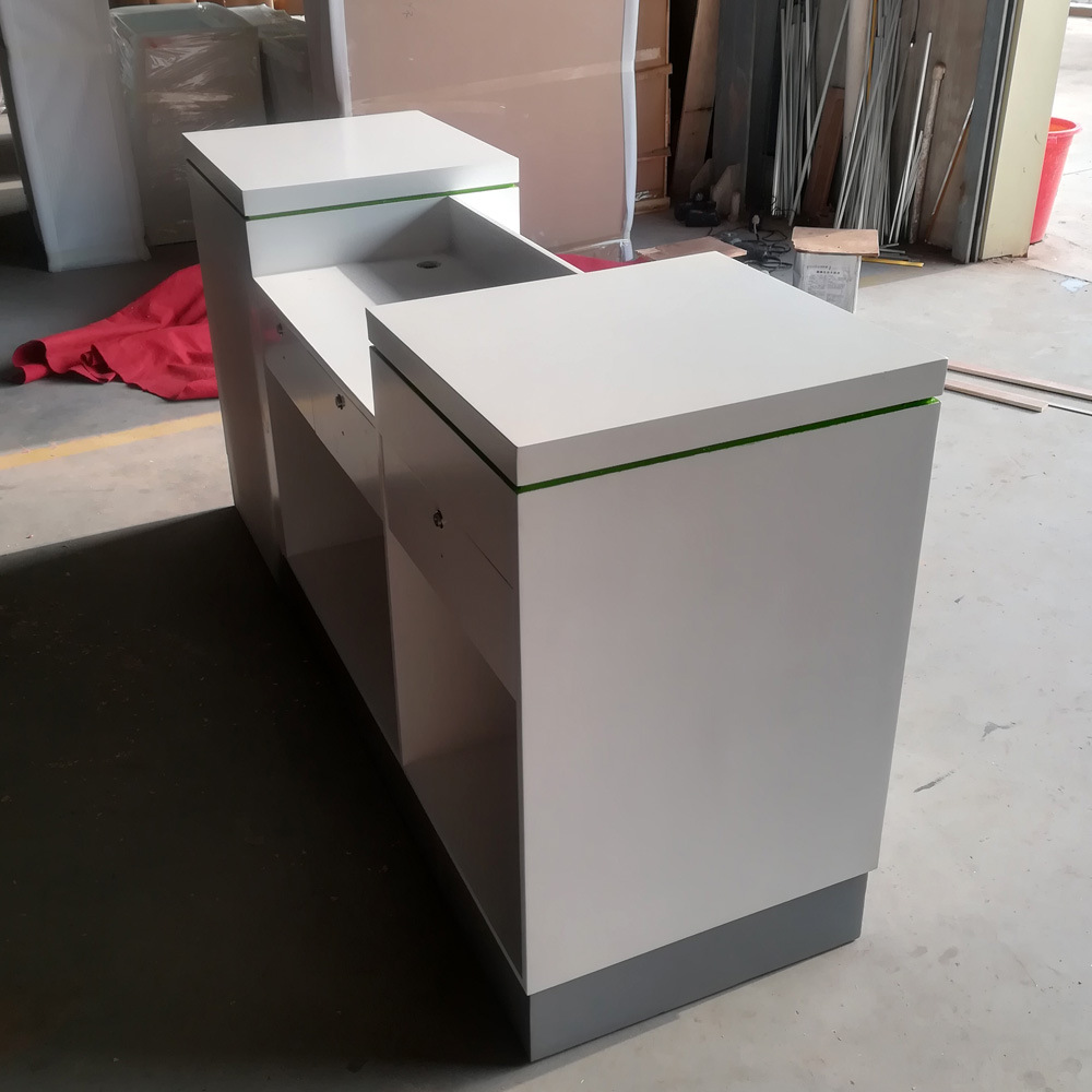 柯杰定做服务接待台子 商场白色烤漆吧台 新款现代简约收银台