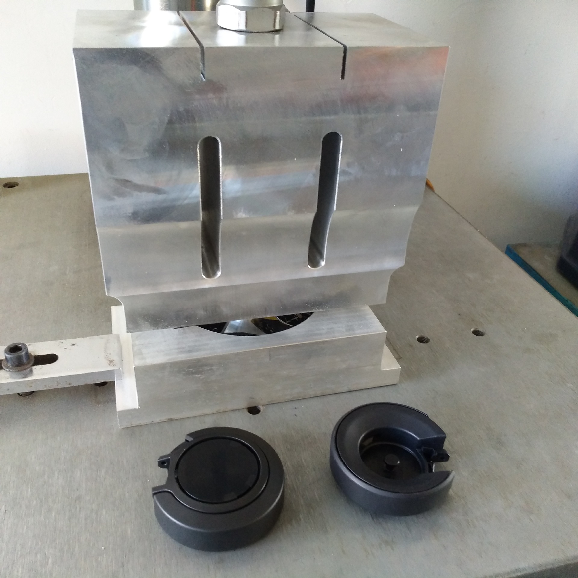 厂家直供山东潍坊超声波模具超音波焊接模头超声波设备模具