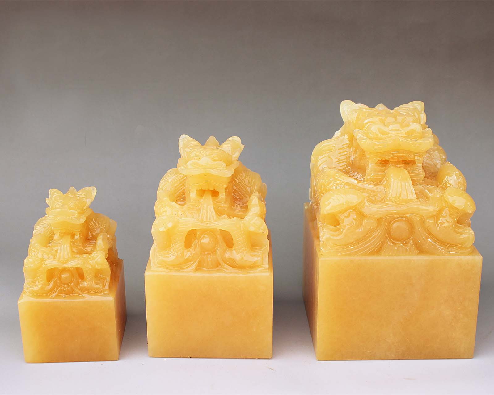 玉石批发天然米黄玉 印章摆件 龙印玉玺