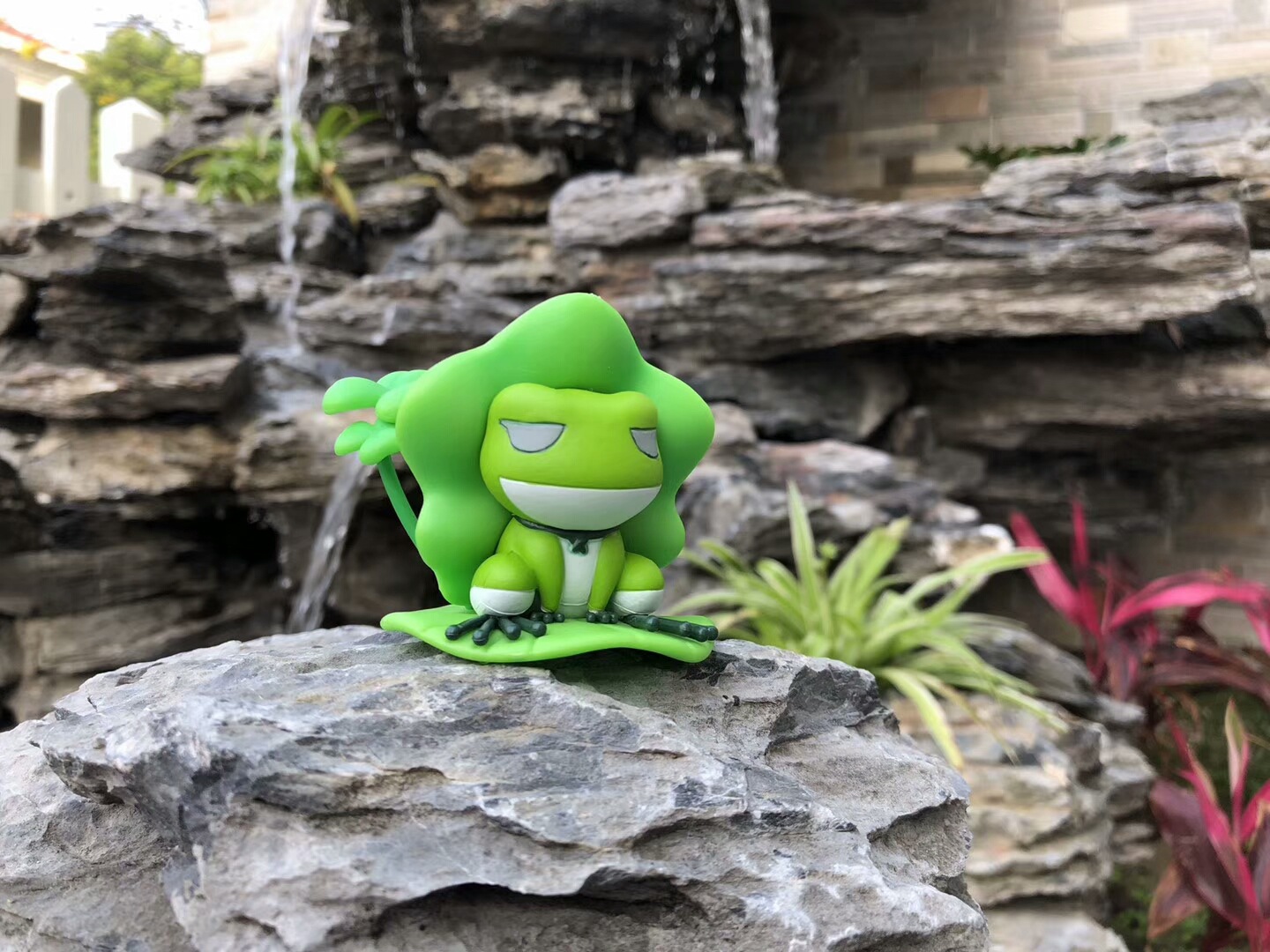 现货 丫丫动漫 旅行的青蛙 手办模型旅行青蛙车载摆件