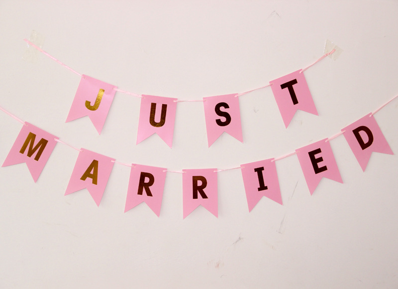 粉色烫金生日快乐字母拉旗横幅彩旗拉花儿童聚会装饰布置鱼尾挂旗