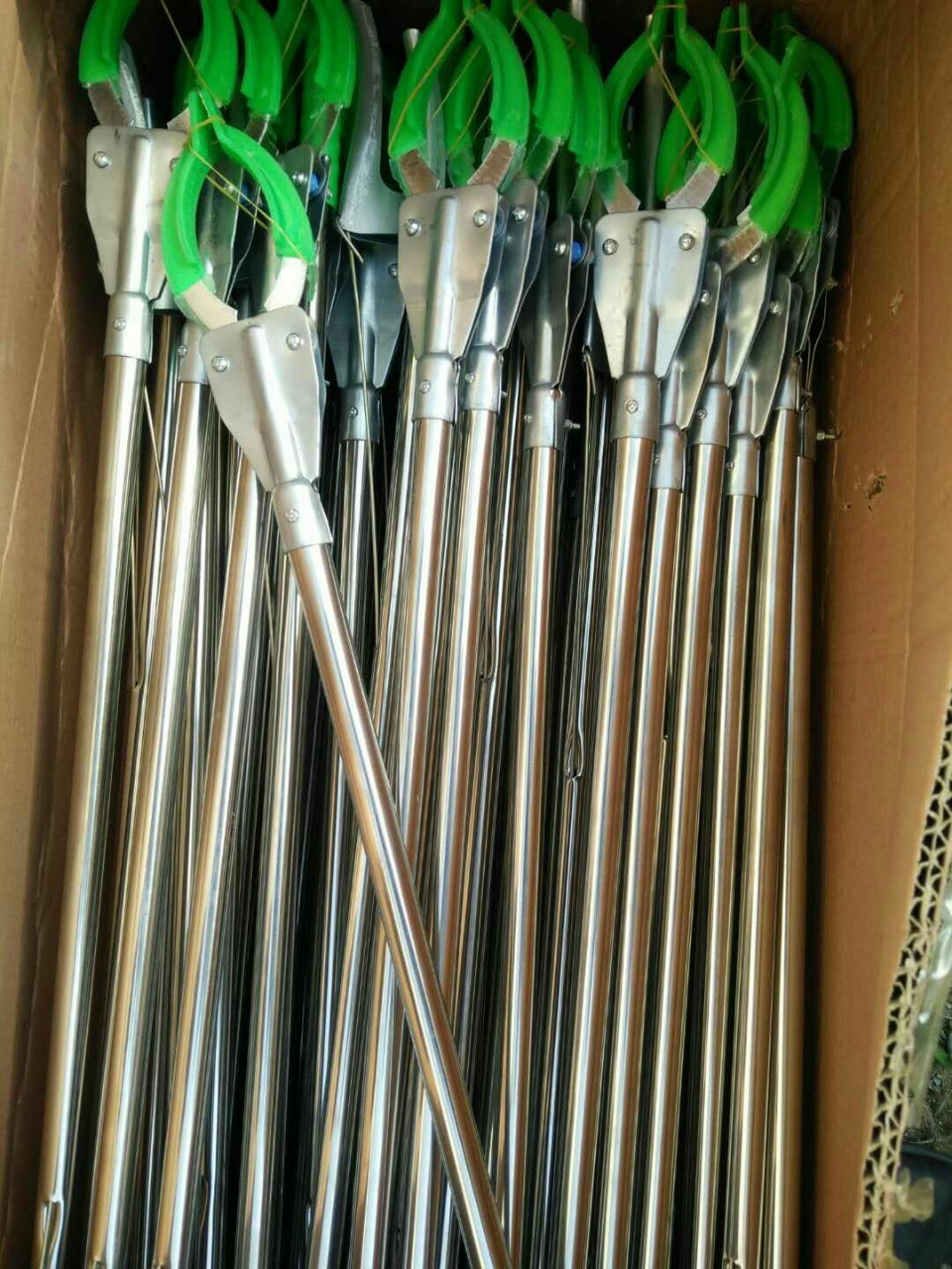 厂家直销90长不锈钢管垃圾夹环卫工具取物器卫生垃圾钳