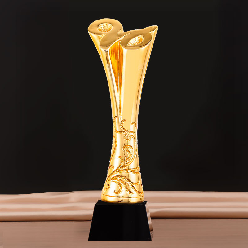 团队合作共赢奖杯定制刻字 镀金树脂奖杯 公司年会颁奖荣誉奖杯