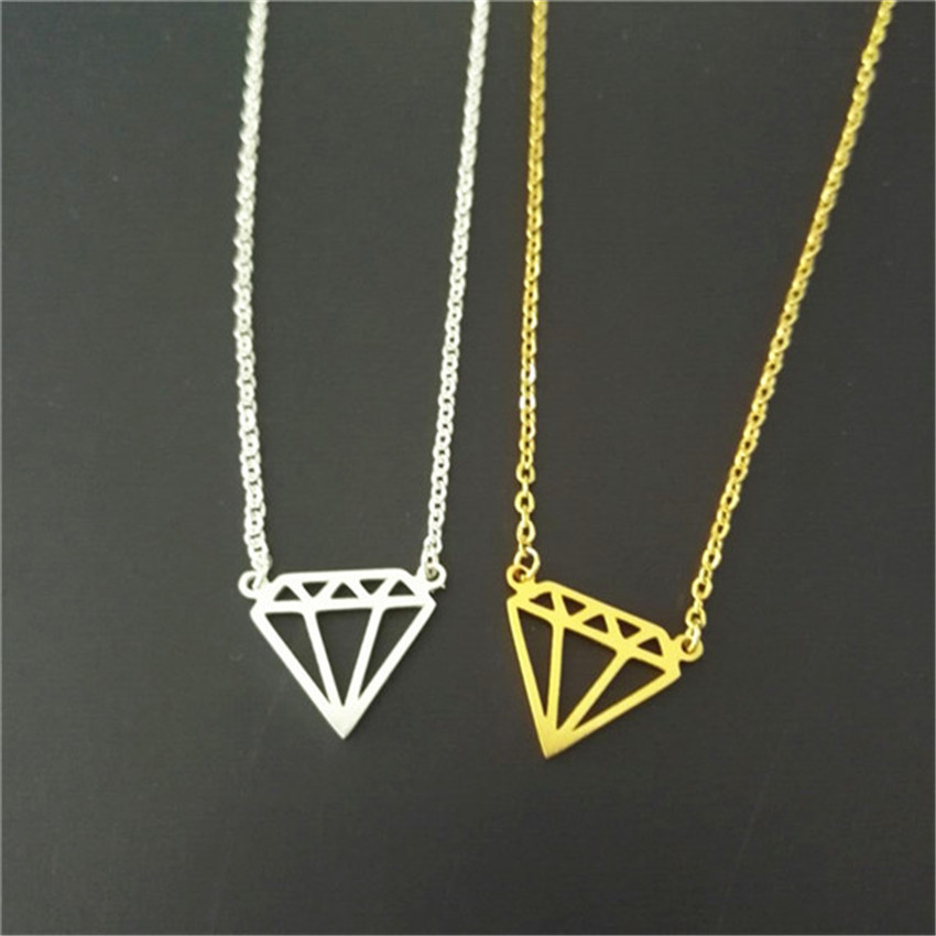 跨境电商亚马逊金属镂空钻石吊坠项链复古百搭饰品现货批发