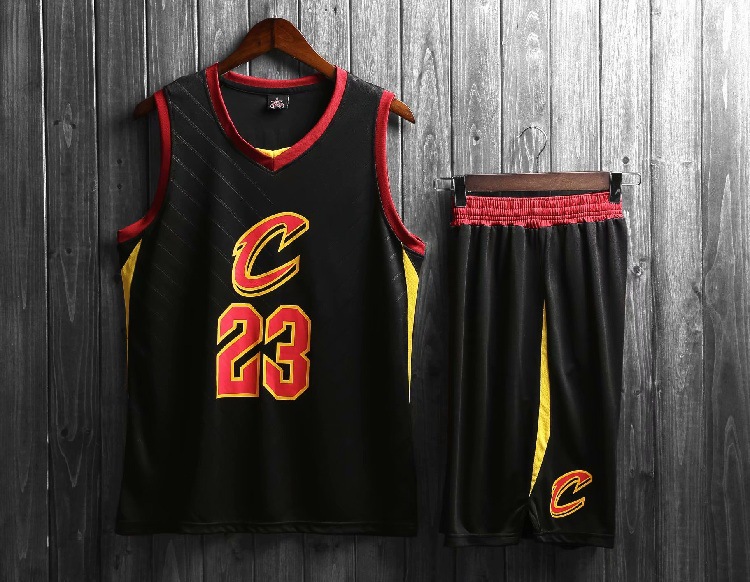 18新赛季骑士队23号詹姆斯篮球服套装新款james球衣团购队服印制