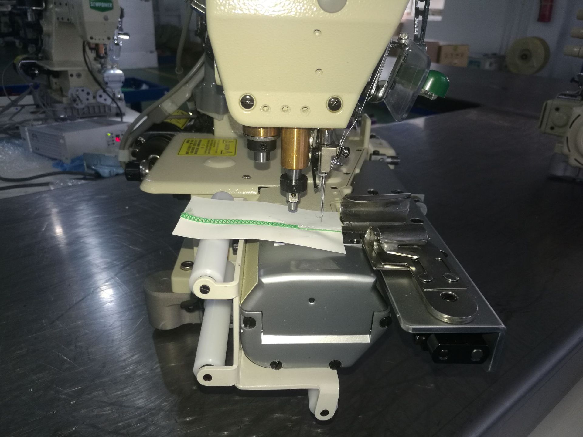 裤头机 上腰机 暗筋橡筋机 做内裤设备 三针五线绷缝机 787款冚车